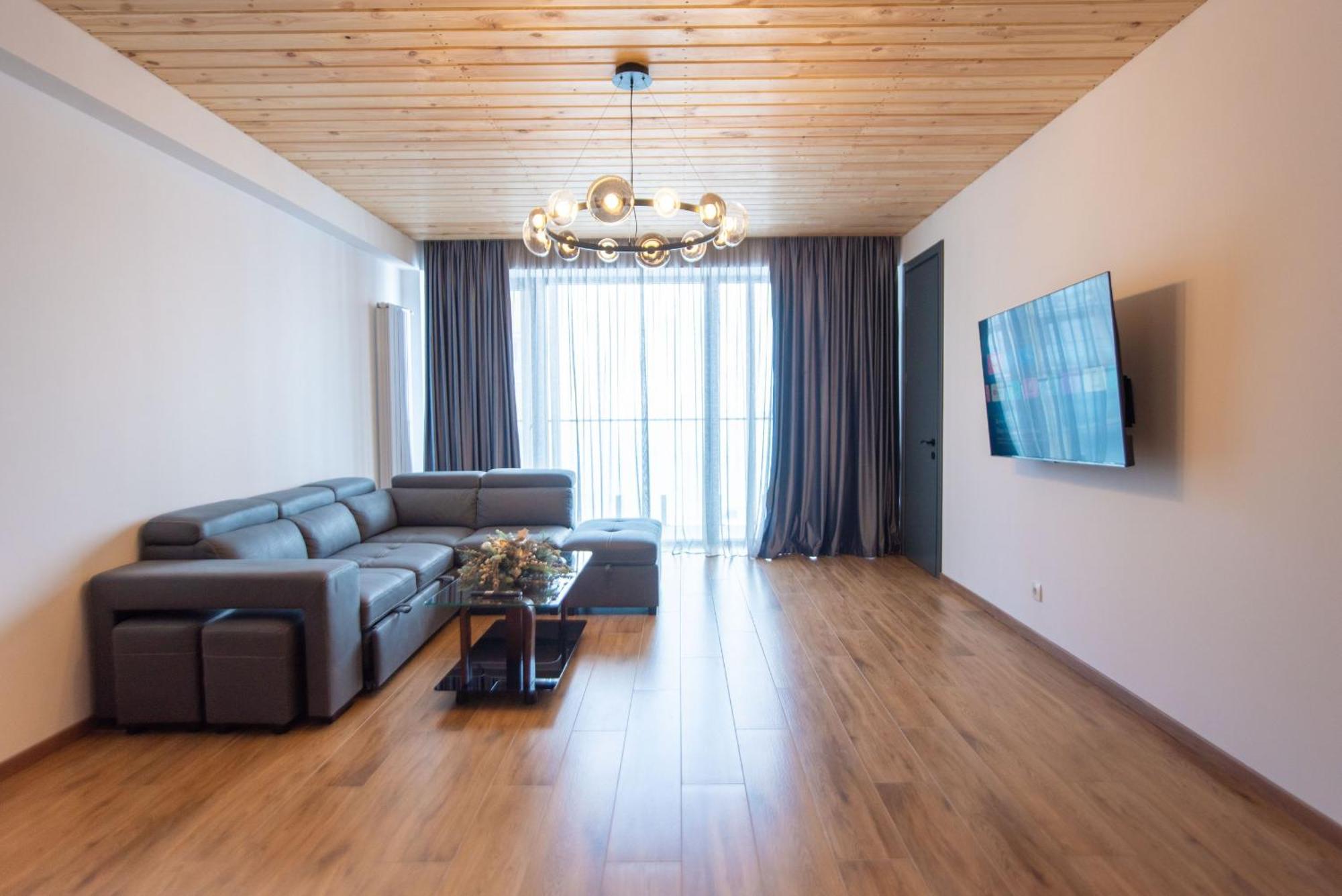 Gudauri Atrium Aparthotel Ngoại thất bức ảnh